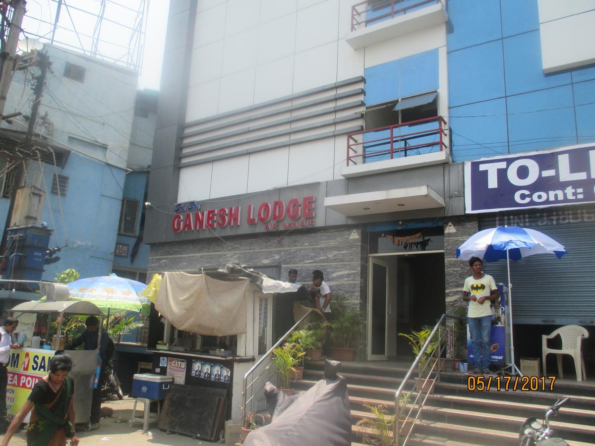 Sri Sai Ganesh Lodge Haidarábád Kültér fotó
