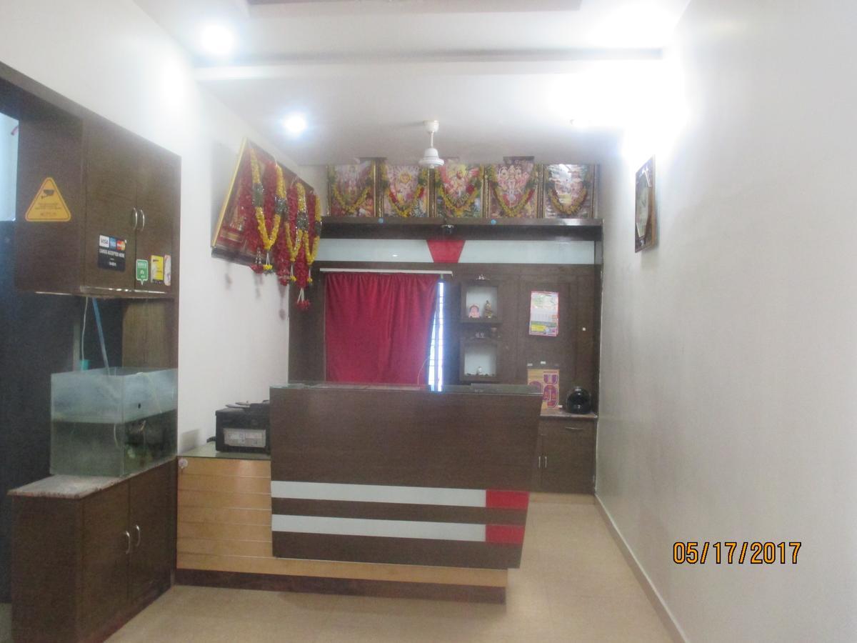 Sri Sai Ganesh Lodge Haidarábád Kültér fotó